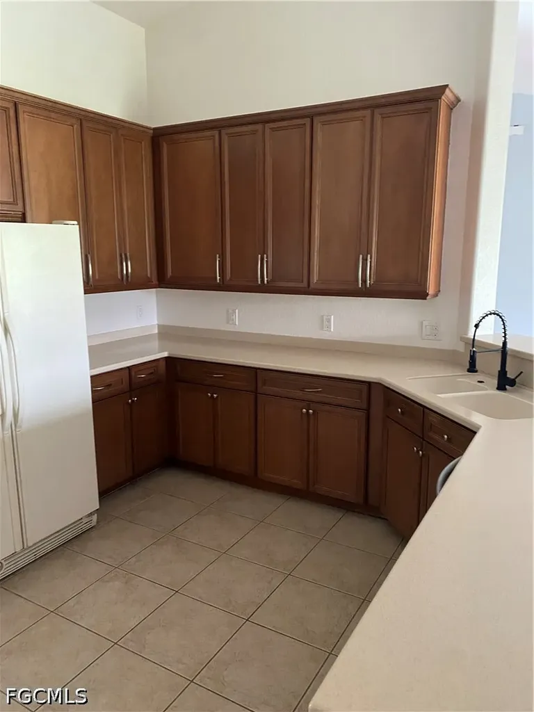 421 NW 36th Avenue Cape Coral FL 33993