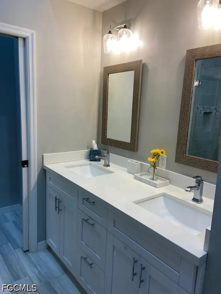 5130 Cobble Creek Court Naples FL 34110