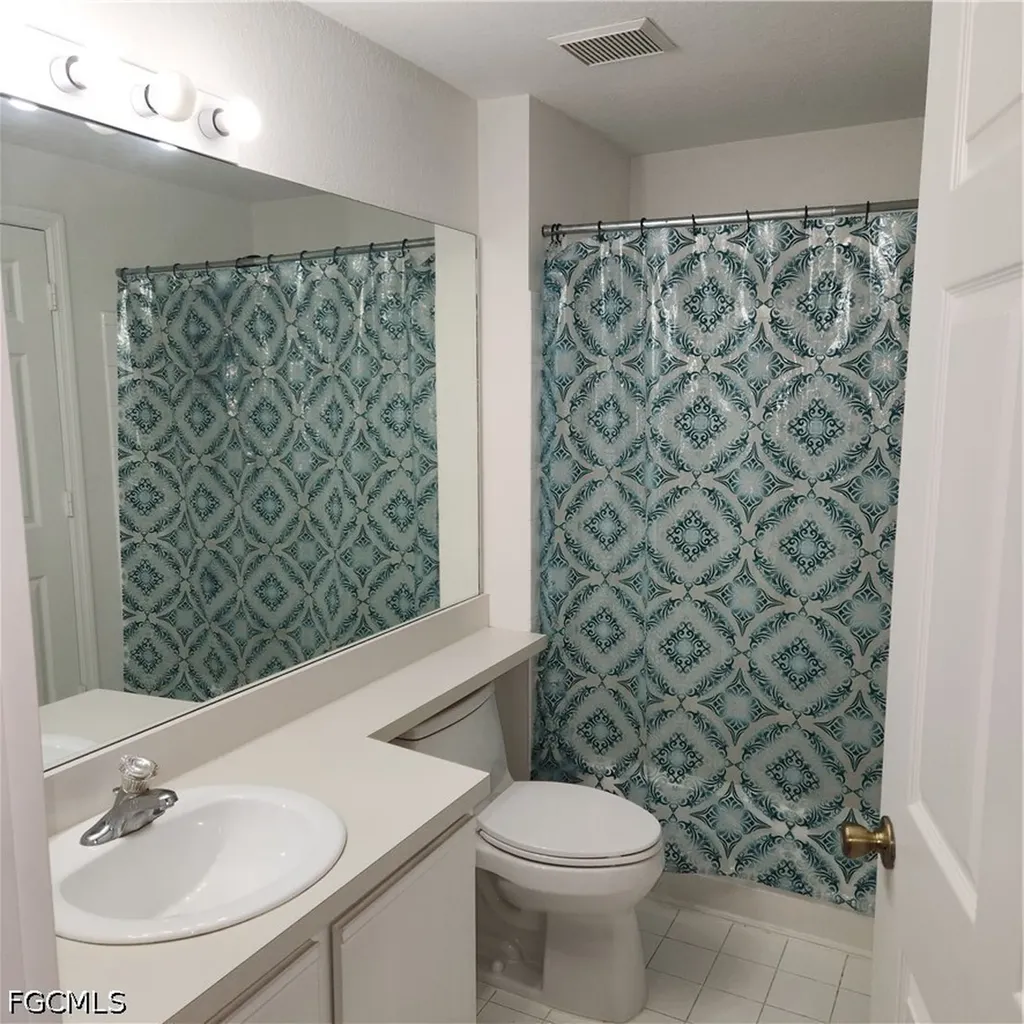 6321 Aragon Way Fort Myers FL 33966