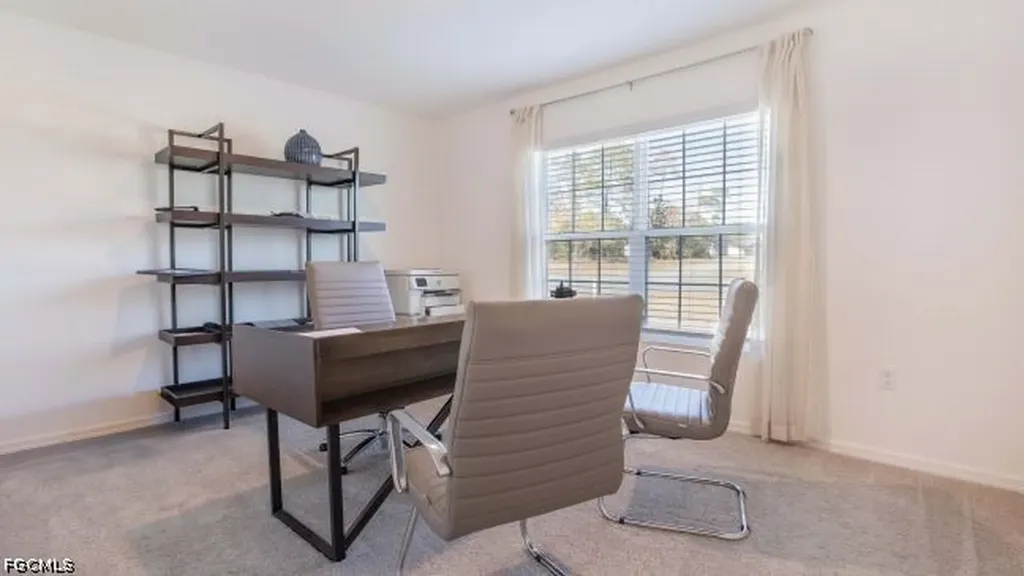 1805 NE 6th Place Cape Coral FL 33909