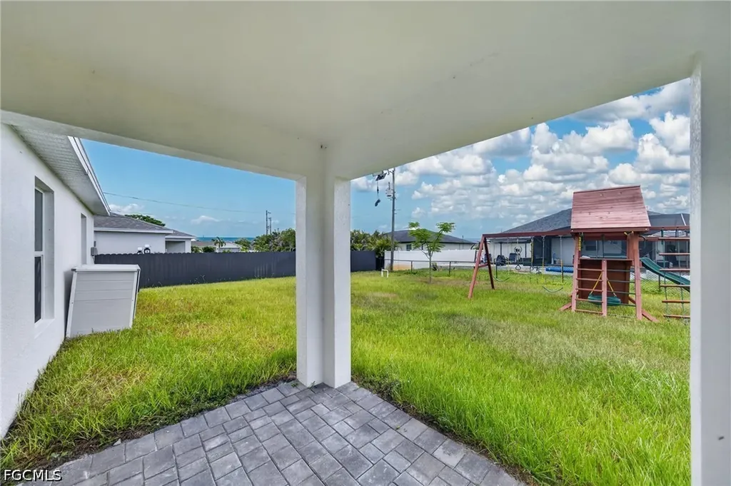 1414 NW 19th Terrace Cape Coral FL 33993