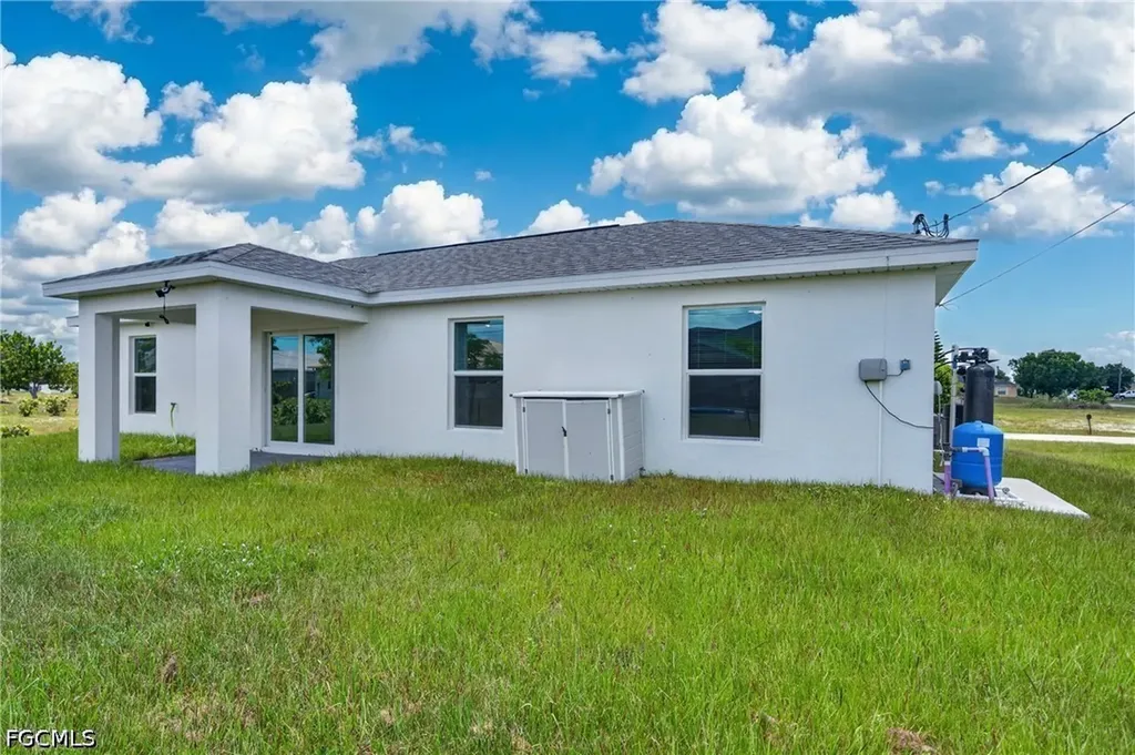 1414 NW 19th Terrace Cape Coral FL 33993