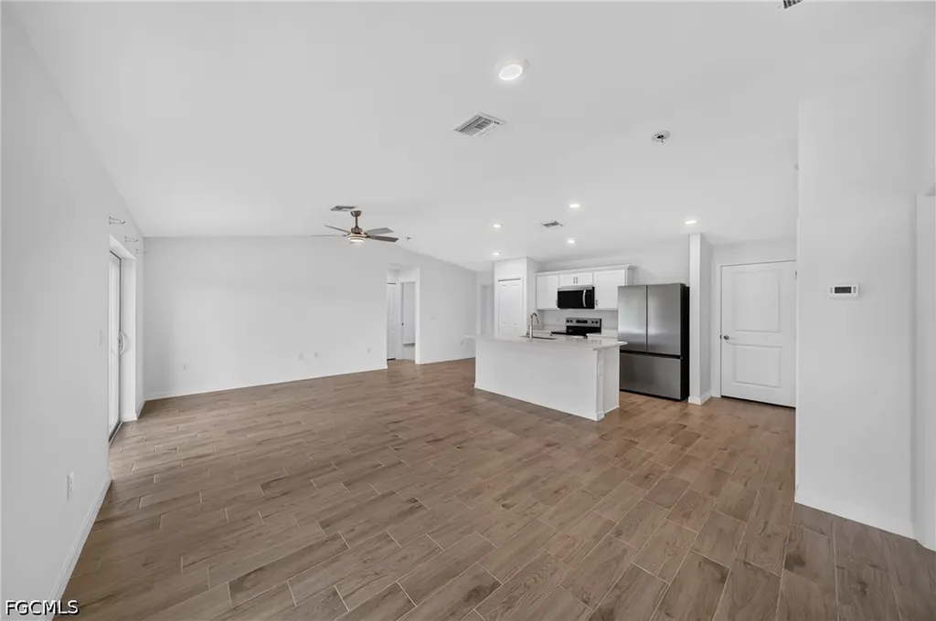 1414 NW 19th Terrace Cape Coral FL 33993