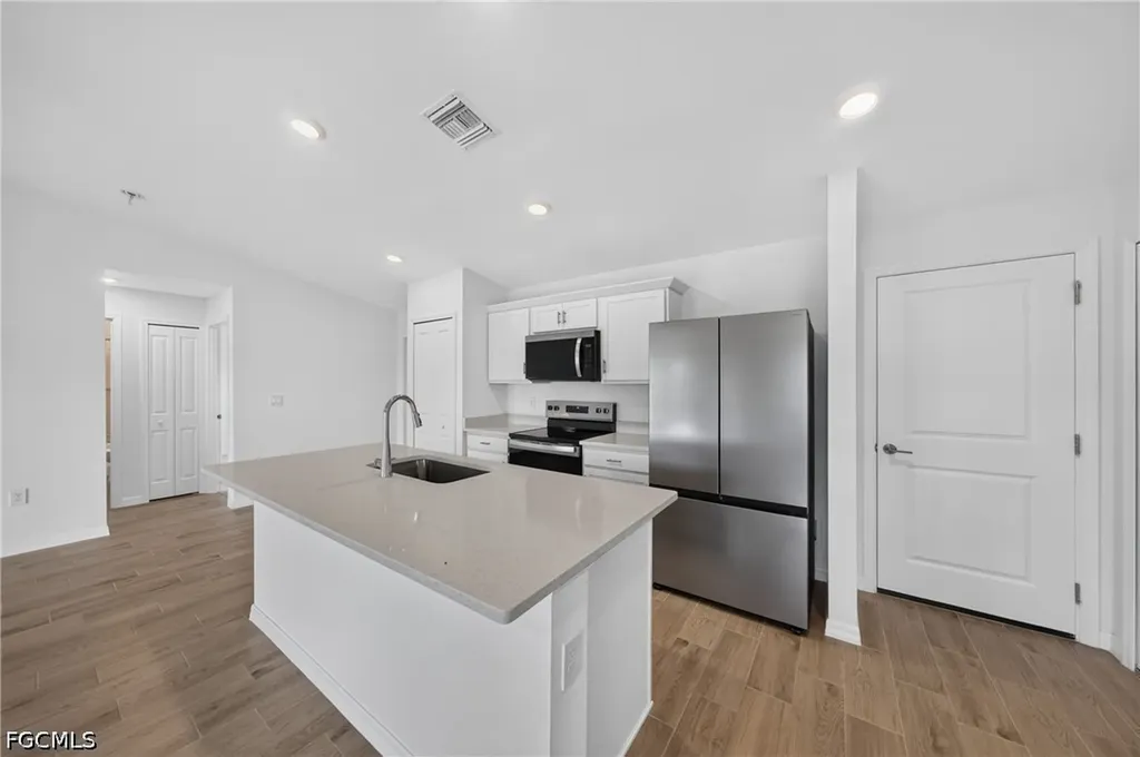 1414 NW 19th Terrace Cape Coral FL 33993