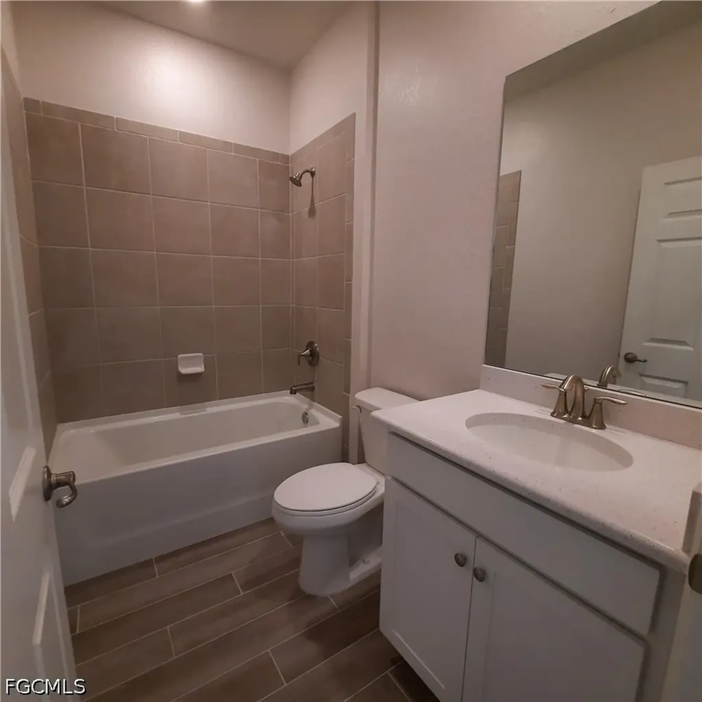 4102 NW 26th Street Cape Coral FL 33993