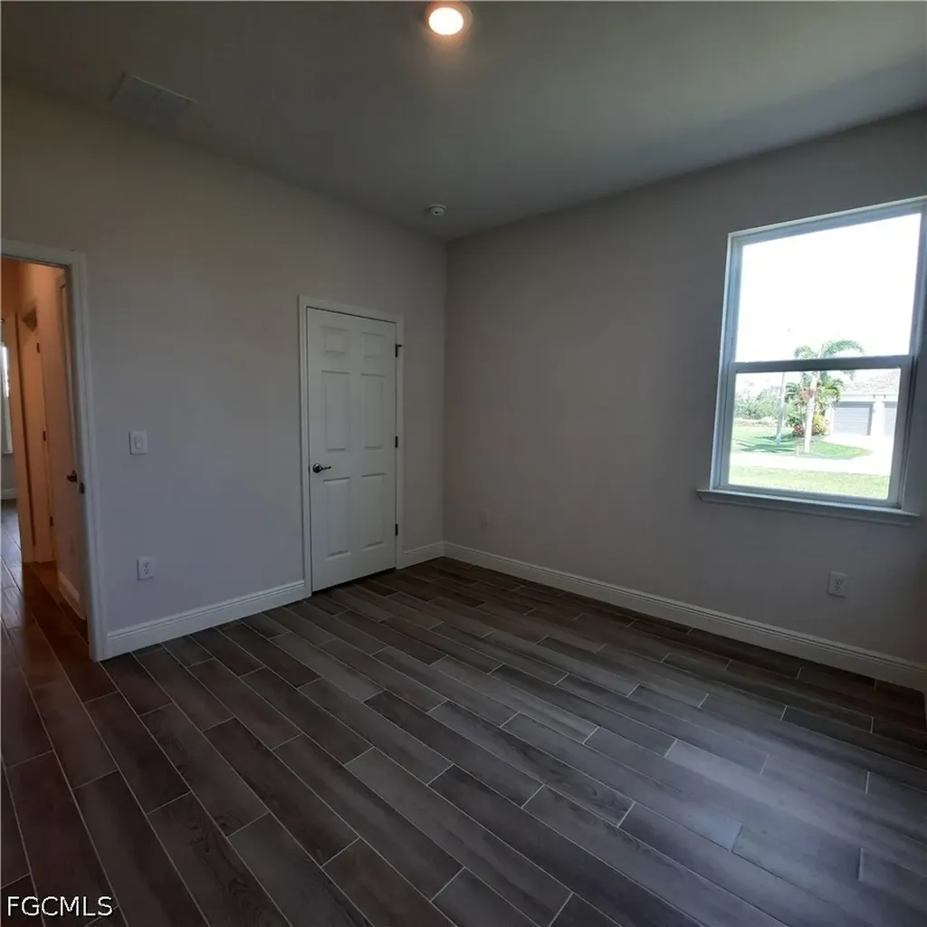 4102 NW 26th Street Cape Coral FL 33993