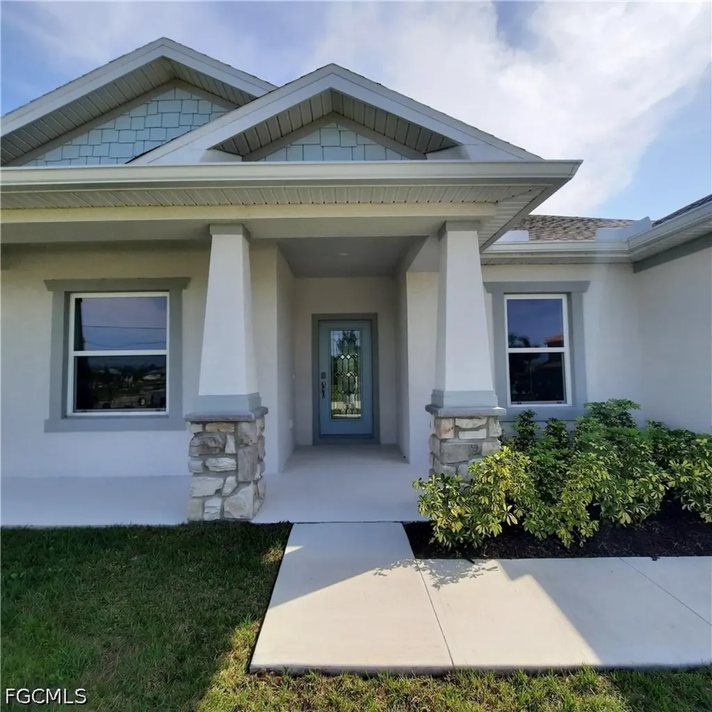 4102 NW 26th Street Cape Coral FL 33993