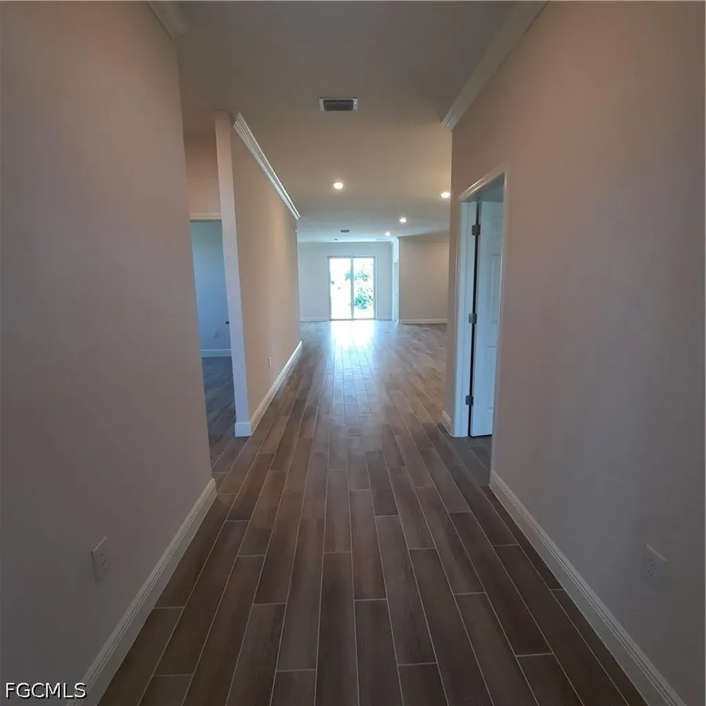 4102 NW 26th Street Cape Coral FL 33993
