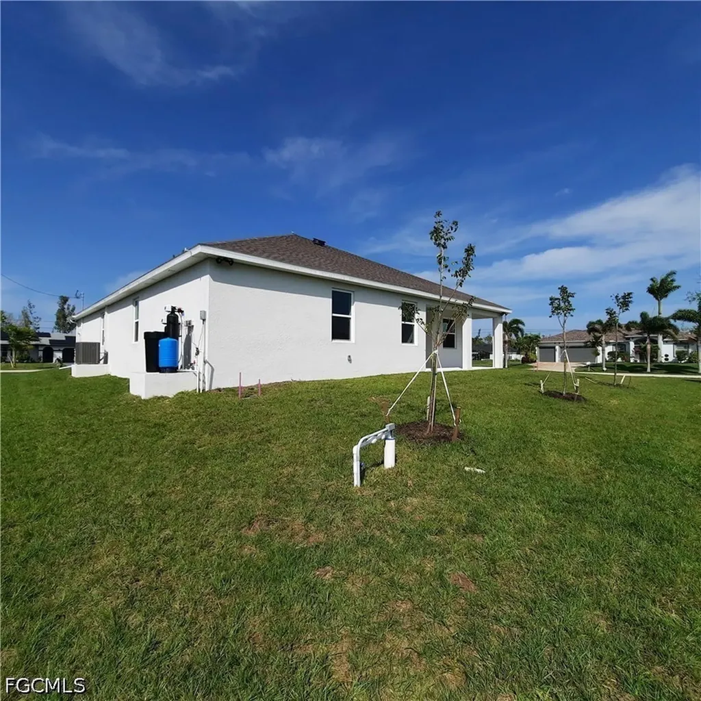4102 NW 26th Street Cape Coral FL 33993
