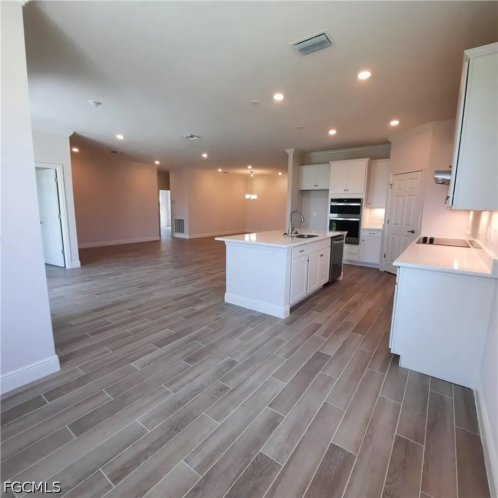 4102 NW 26th Street Cape Coral FL 33993