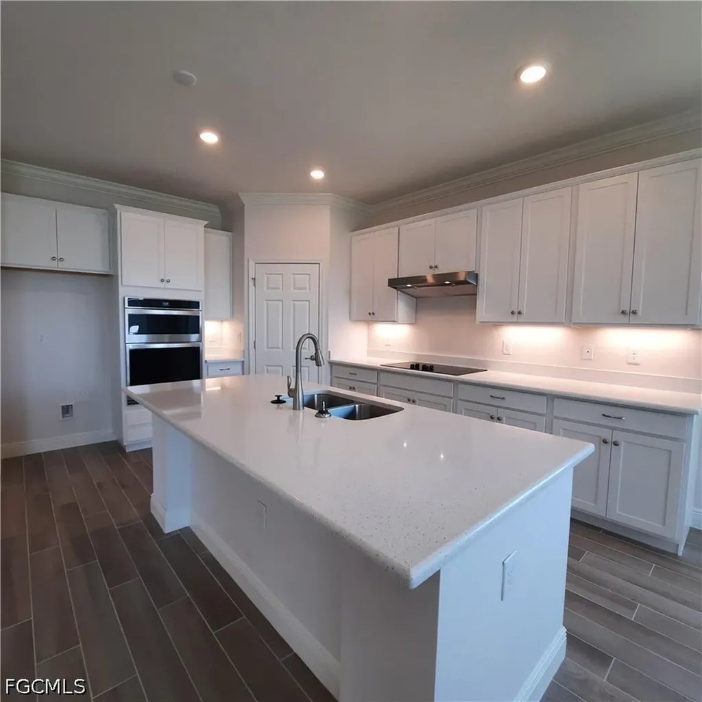 4102 NW 26th Street Cape Coral FL 33993