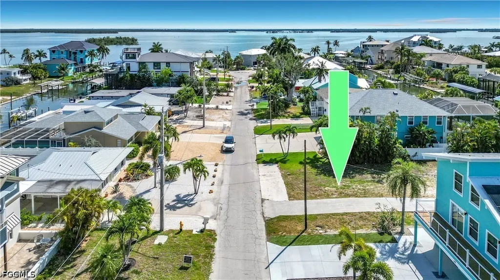 200 Curlew Street Fort Myers Beach FL 33931