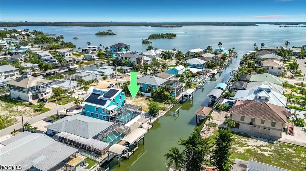 200 Curlew Street Fort Myers Beach FL 33931