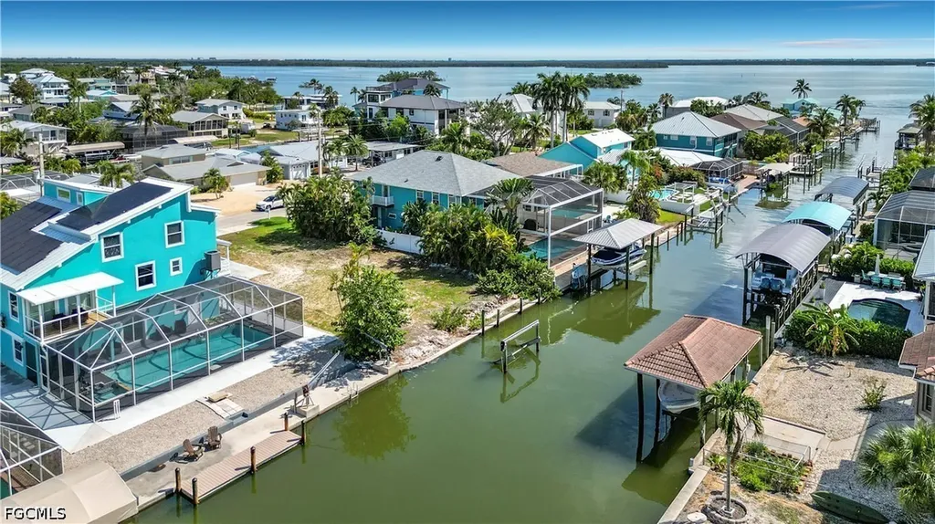 200 Curlew Street Fort Myers Beach FL 33931