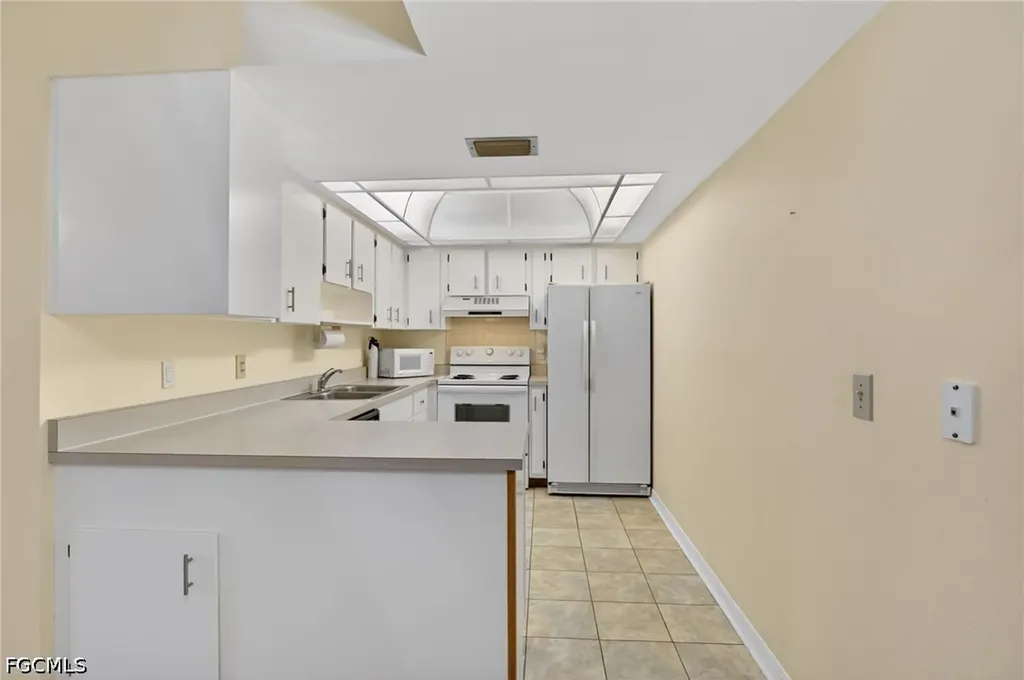 12481 Mcgregor Boulevard Fort Myers FL 33919