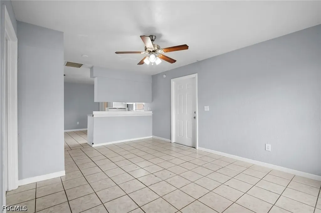 5449 10th Avenue Fort Myers FL 33907