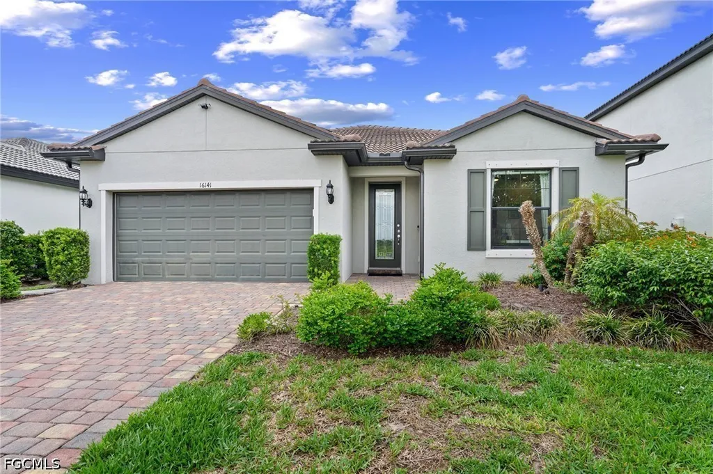16141 Palmetto Prairie Drive Alva FL 33920