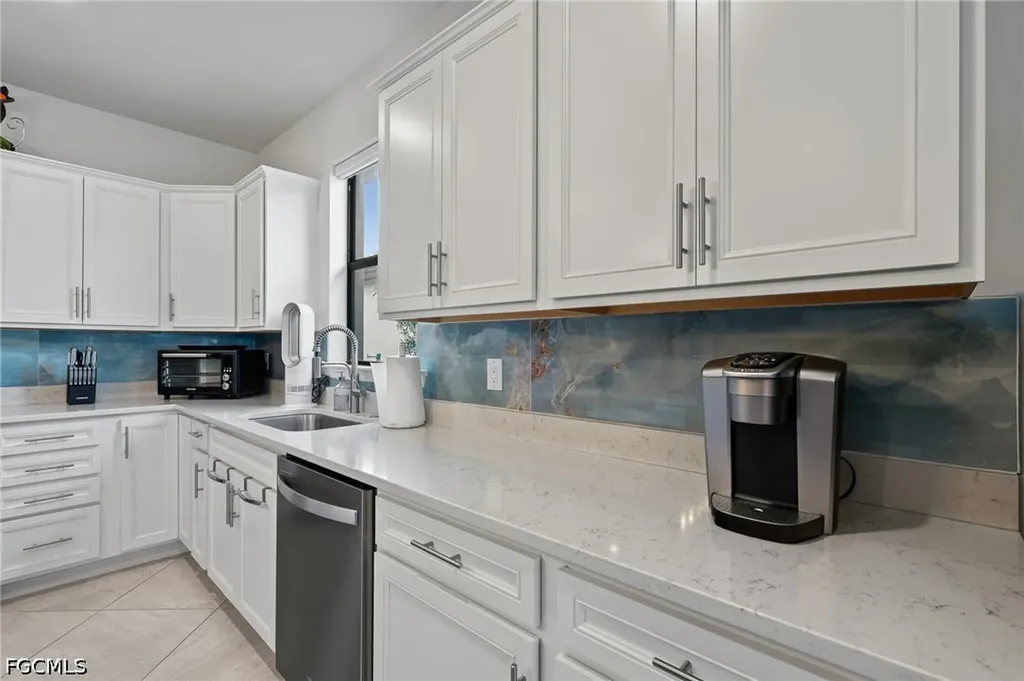 16141 Palmetto Prairie Drive Alva FL 33920