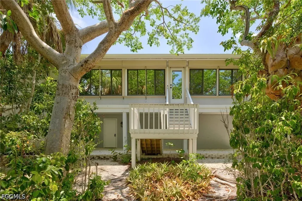 1986 Wild Lime Drive Sanibel FL 33957