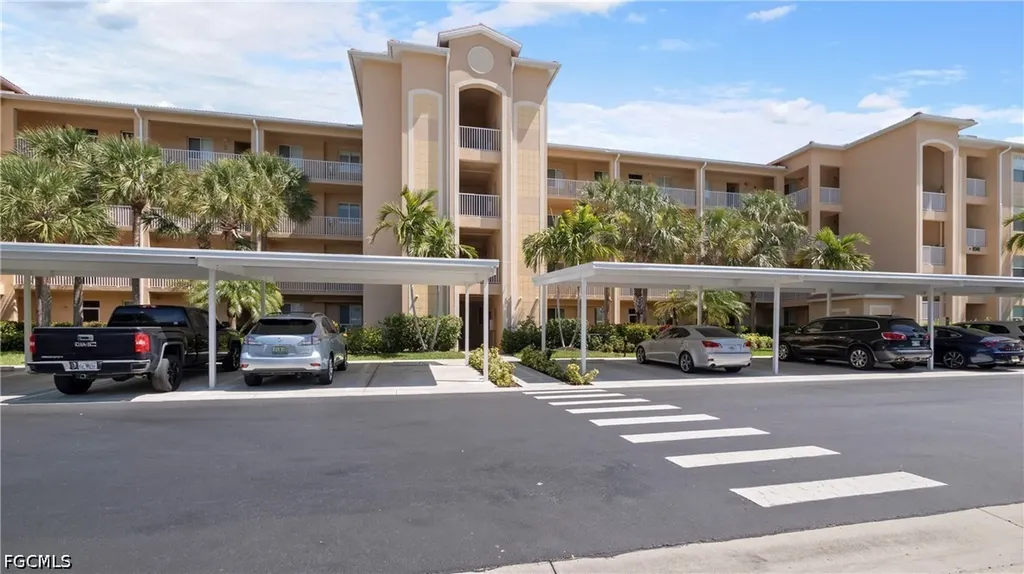 8341 Whiskey Preserve Circle Fort Myers FL 33919