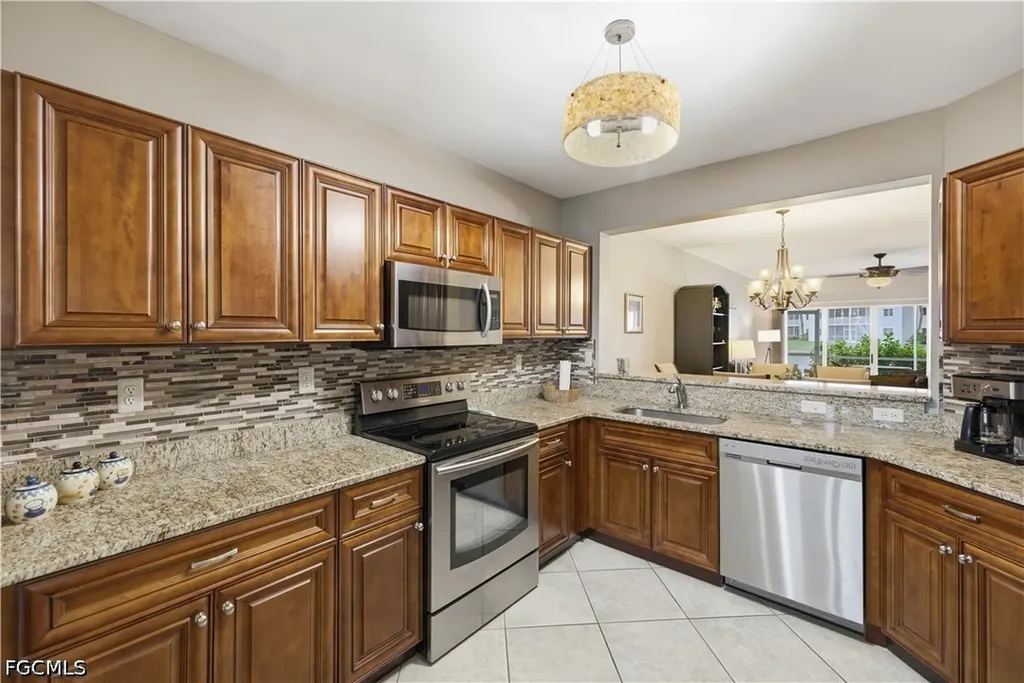 7822 Great Heron Way Naples FL 34104