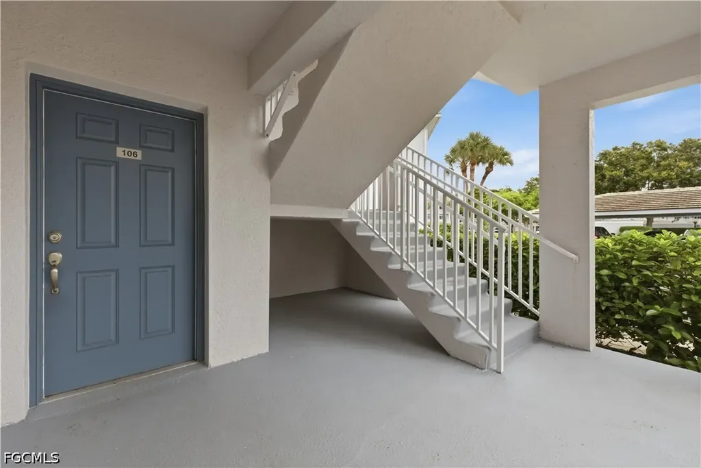 7822 Great Heron Way Naples FL 34104
