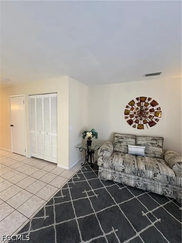 1005 SW 48th Terrace Cape Coral FL 33914