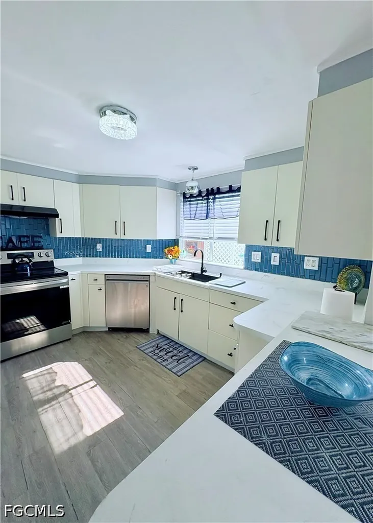 3112 Running Deer Drive North Fort Myers FL 33917