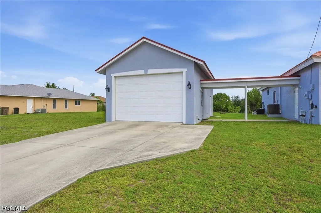 219 Gleason Parkway Cape Coral FL 33914