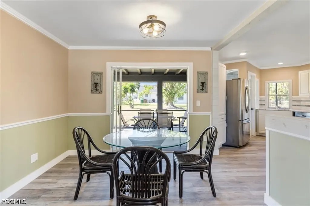 4216 SE 1st Court Cape Coral FL 33904