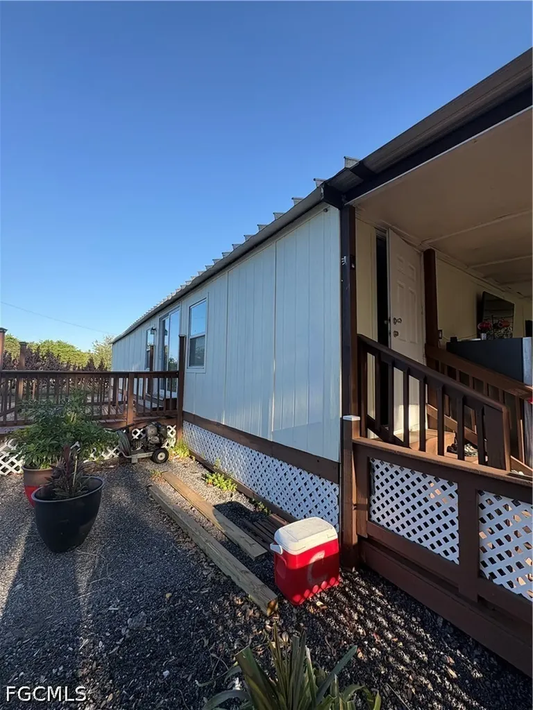 855 N Datil Street Clewiston FL 33440