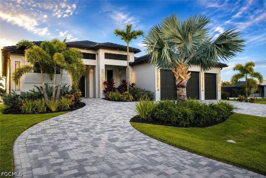 3123 SW 29th Avenue Cape Coral FL 33914