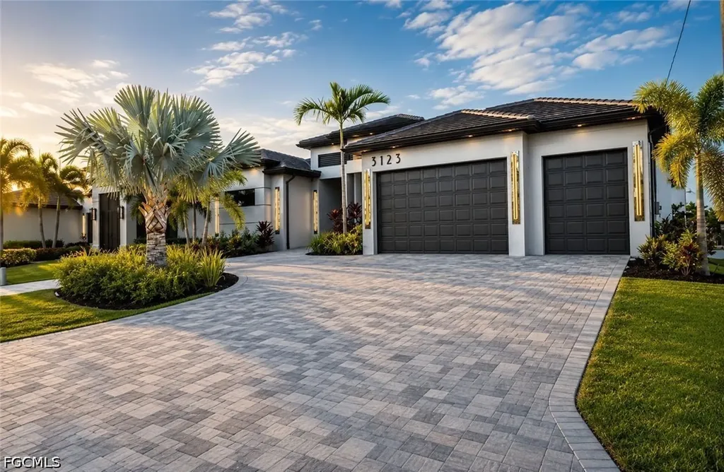 3123 SW 29th Avenue Cape Coral FL 33914