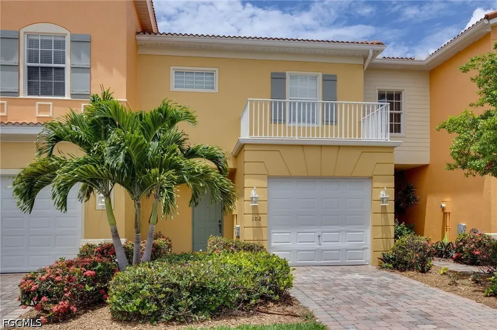 Fort Myers FL, 16217 Via Solera Circle, Unit 102
