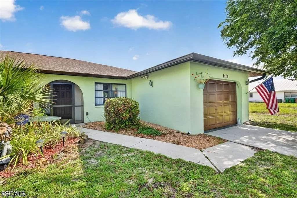 619/621 SW 3rd Terrace Cape Coral FL 33991