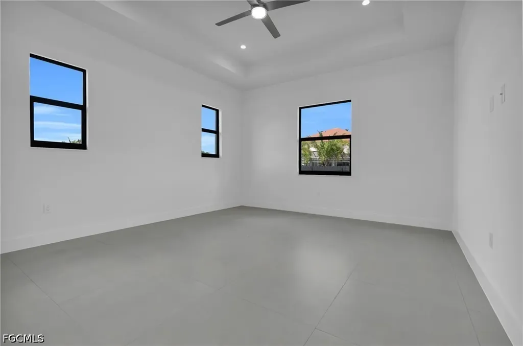 914 Chiquita Boulevard N Cape Coral FL 33993