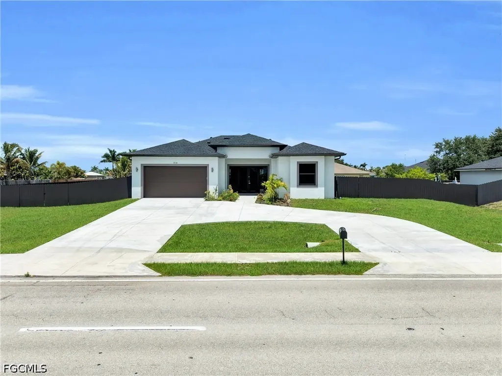 914 Chiquita Boulevard N Cape Coral FL 33993