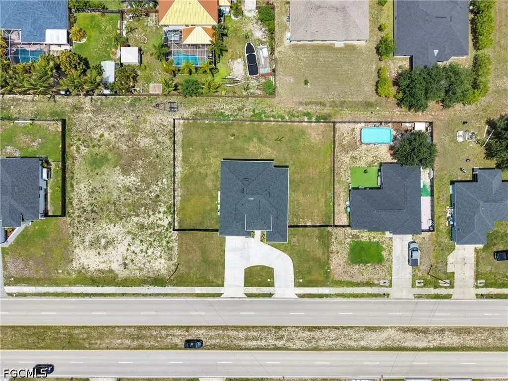 914 Chiquita Boulevard N Cape Coral FL 33993