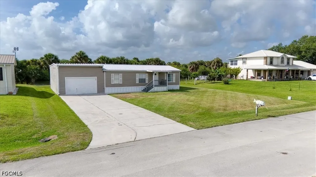 1537 Jerdik Drive Moore Haven FL 33471