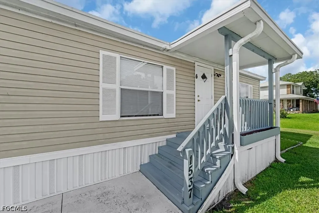 1537 Jerdik Drive Moore Haven FL 33471