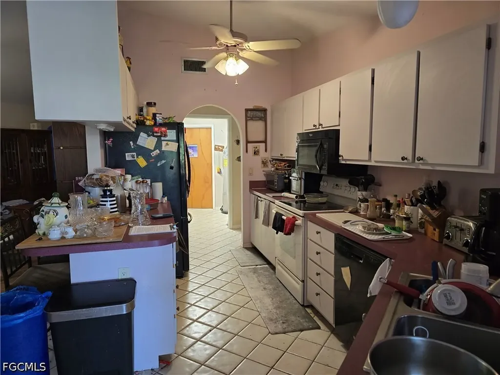 320 SE 2nd Street Cape Coral FL 33990