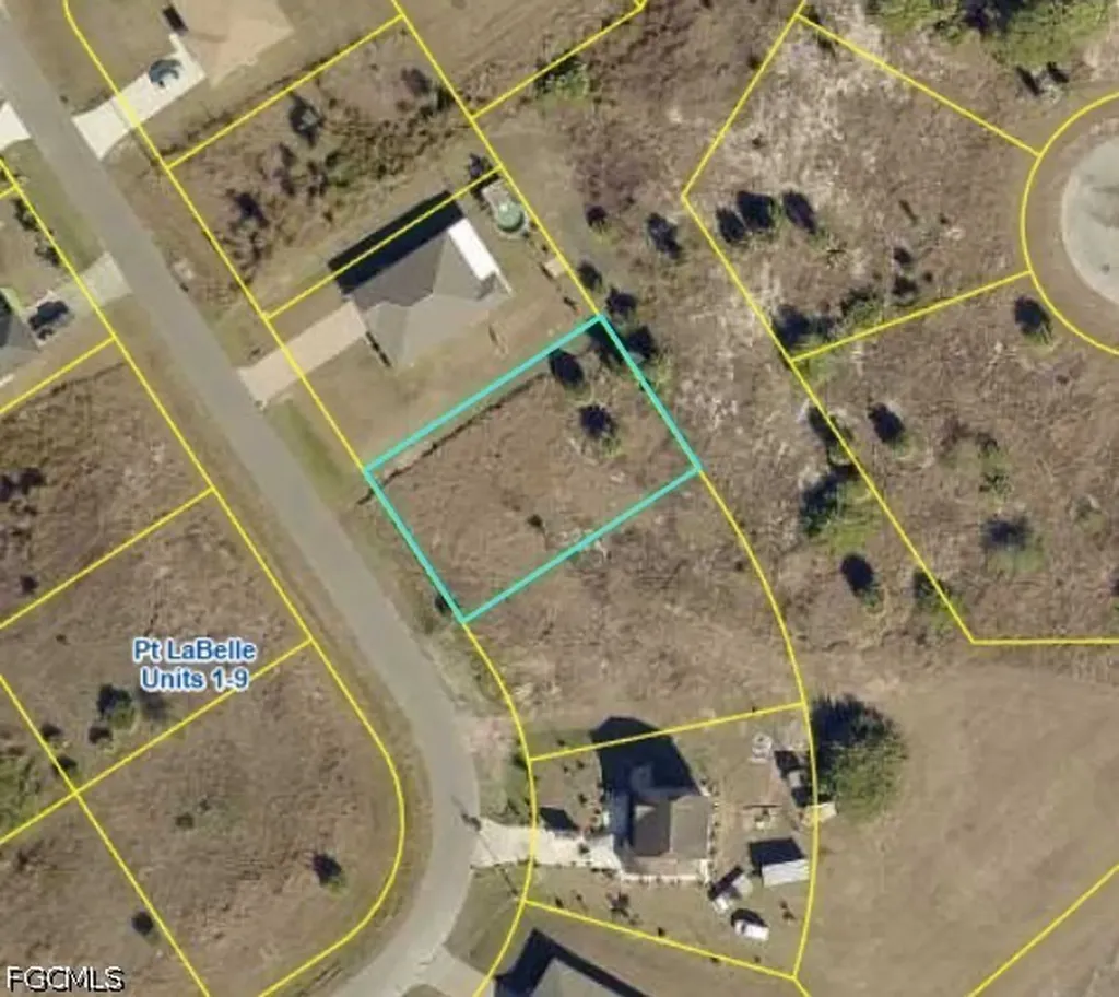 8017 Mangrove Circle Labelle FL 33935
