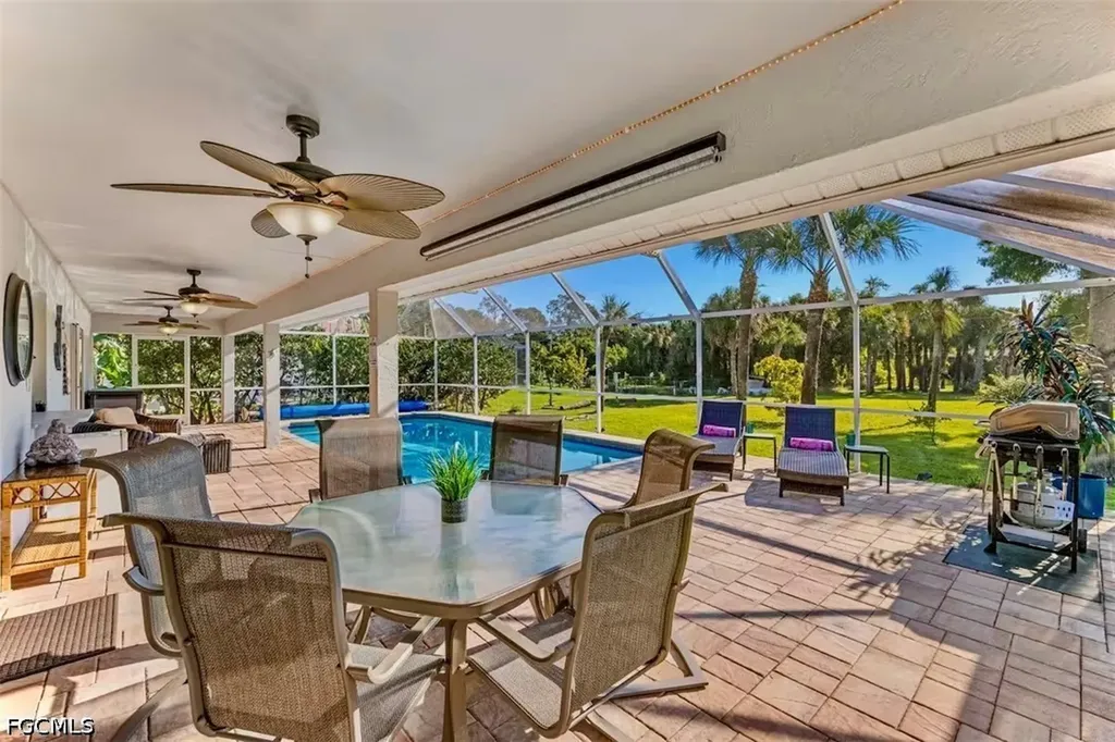 614 Mcarthur Avenue Lehigh Acres FL 33936