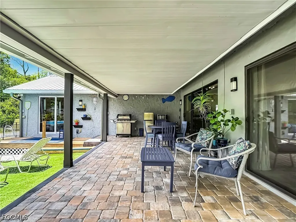 6284 Scott Lane Fort Myers FL 33966