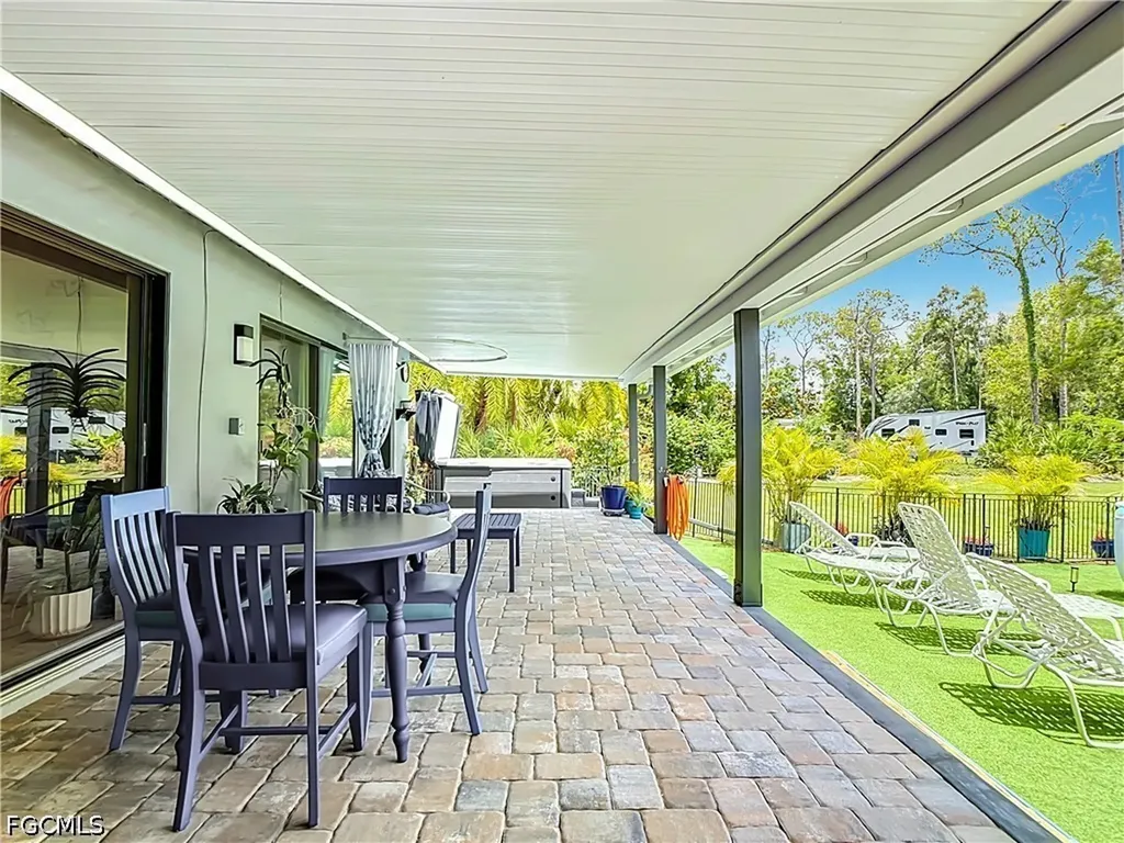 6284 Scott Lane Fort Myers FL 33966