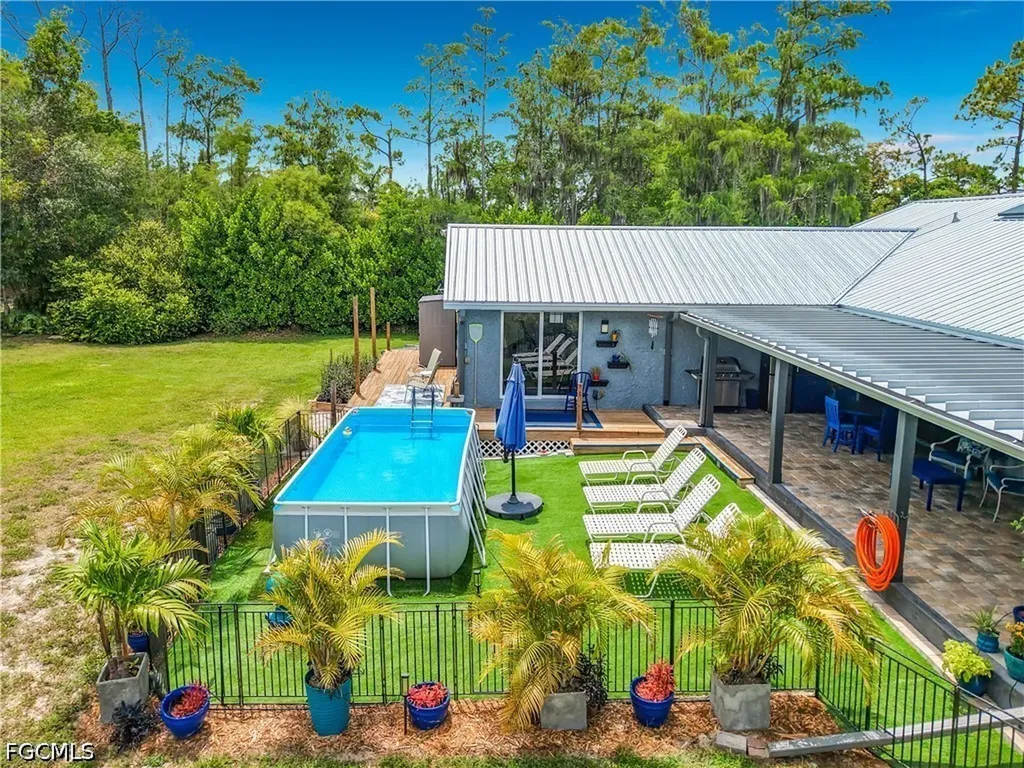 6284 Scott Lane Fort Myers FL 33966