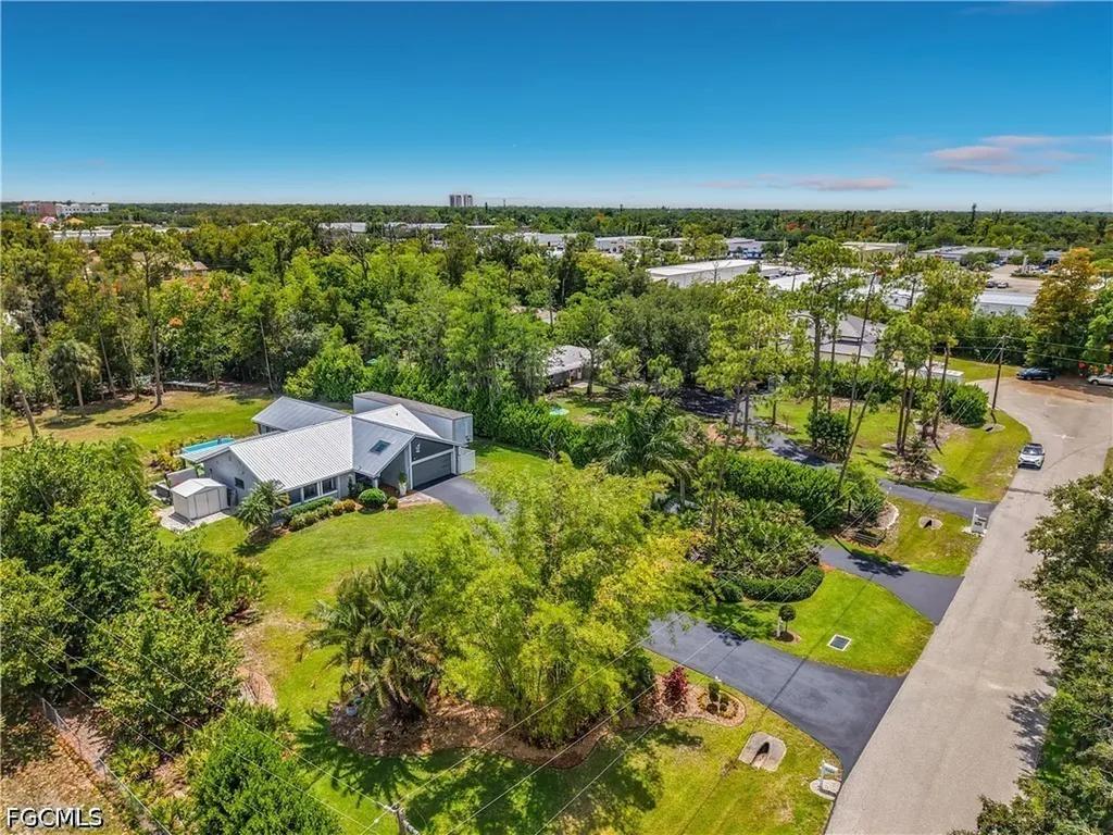 6284 Scott Lane Fort Myers FL 33966