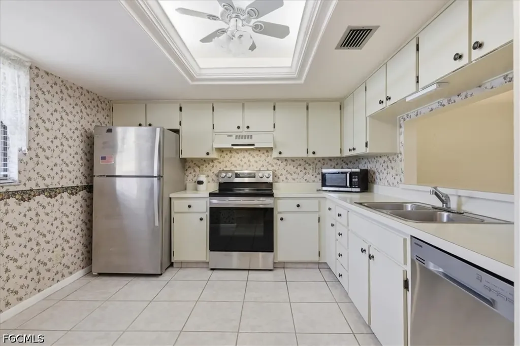6108 Whiskey Creek Drive Fort Myers FL 33919