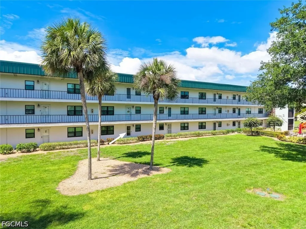 1747 Pebble Beach Drive Fort Myers FL 33907