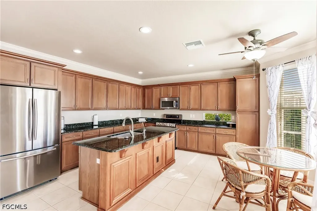 3573 Malagrotta Circle Cape Coral FL 33909